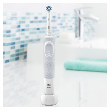 Oral-B D100 Vitality Cross Action Şarjlı Diş Fırçası - Beyaz - Thumbnail