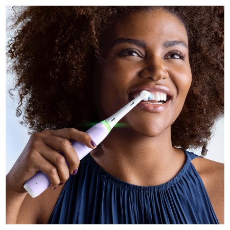 Oral-B iO 4 Şarjlı Diş Fırçası - Eflatun - Thumbnail