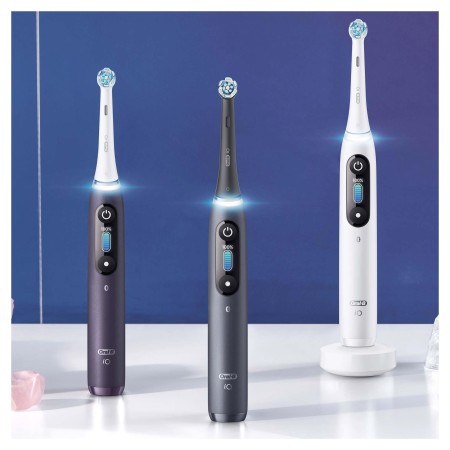 Oral-B iO 8 Şarjlı Diş Fırçası - Siyah - Thumbnail